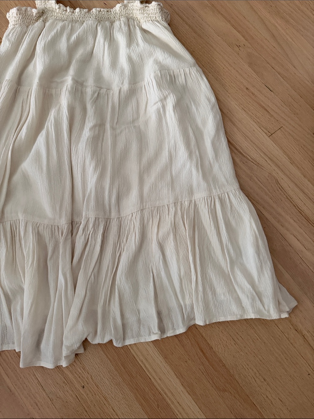 Like New - American Eagle Cream Tiered Sundress with Smocked Straps - Large - Picture 6 of 10